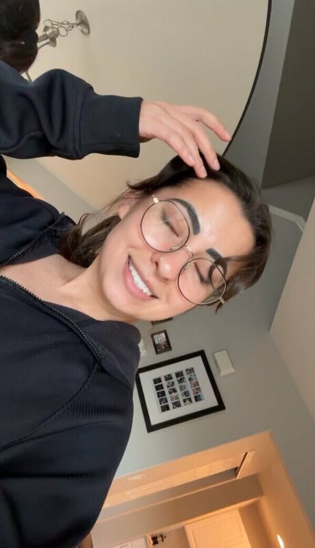 Lov3lylaur3n