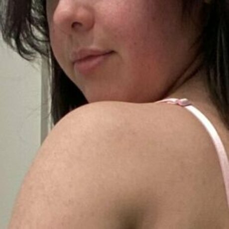 Foto di nudo di fuga di OnlyFans di Kirbxe