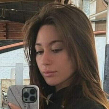 Foto di nudo di fuga di OnlyFans di Nara Arce