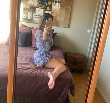 Adrianafeetgirl