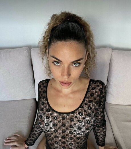 Foto di nudo di fuga di OnlyFans di Valeriamarkoy