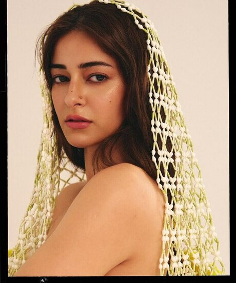 Foto di nudo di fuga di OnlyFans di Ananya Pandey
