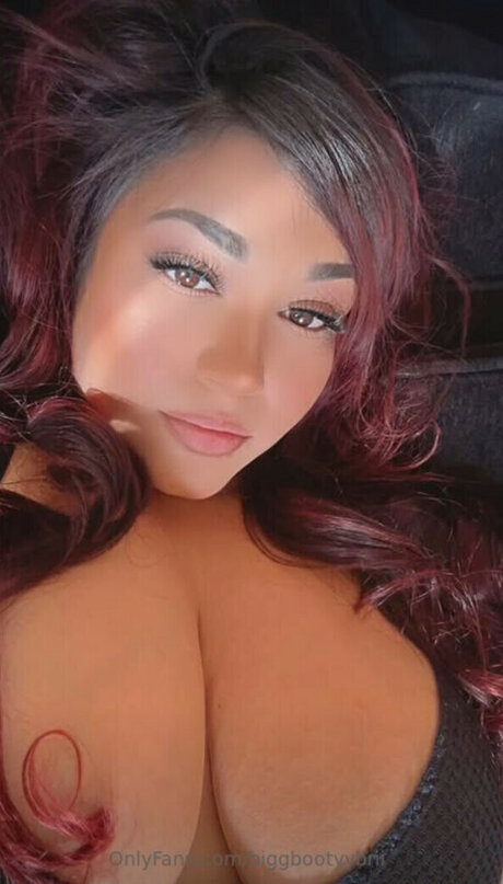 Foto di nudo di fuga di OnlyFans di Biggbootyybrii