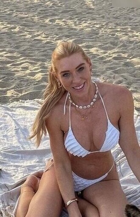 Laura Joelle