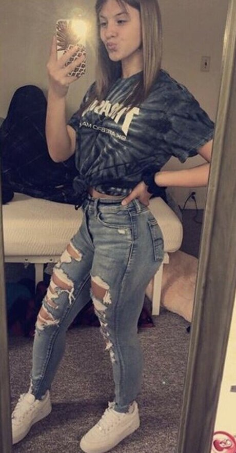 Kalia Hundley