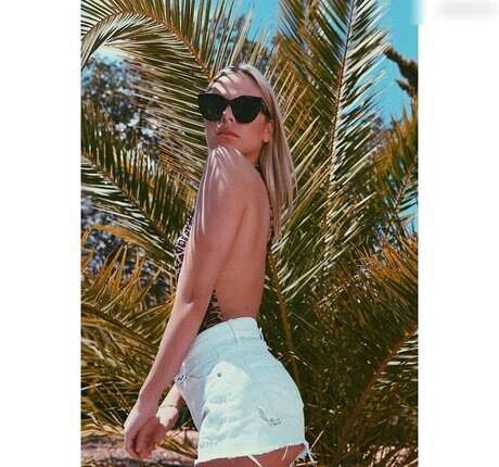 Foto di nudo di fuga di OnlyFans di Cheyenne Pahde