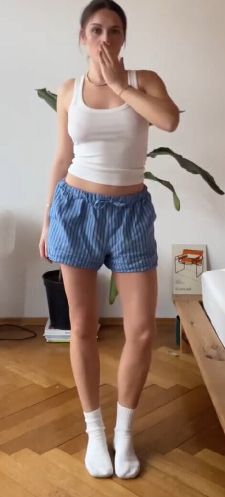 Foto di nudo di fuga di OnlyFans di Carla Sophie Schell
