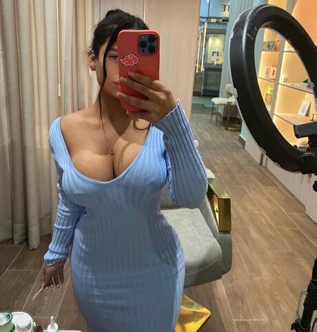 Foto di nudo di fuga di OnlyFans di Kristine199