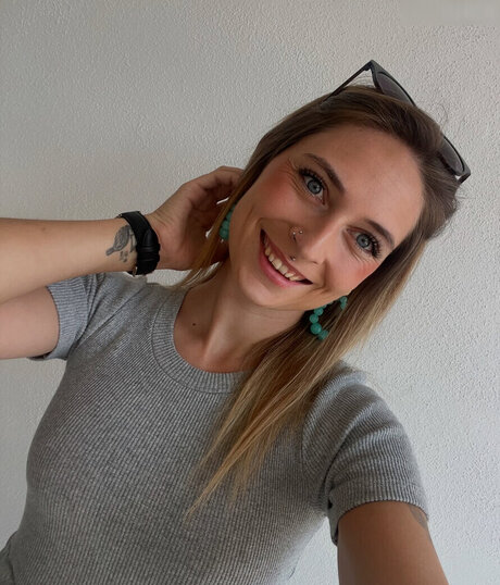 Hi.iam.sara