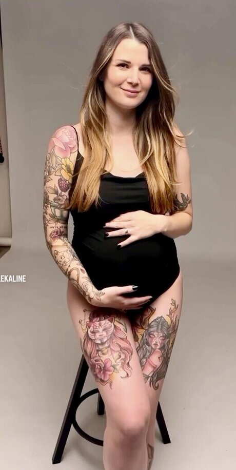 Foto di nudo di fuga di OnlyFans di Jovlekaline