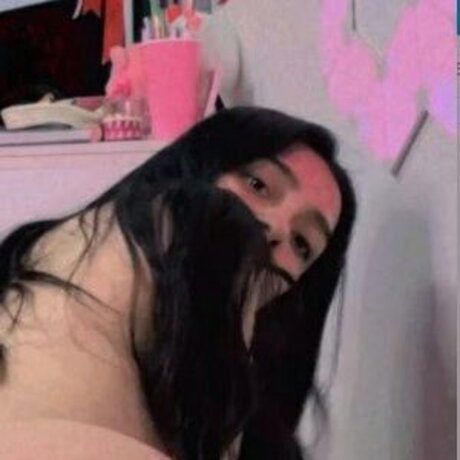 Foto di nudo di fuga di OnlyFans di Syluhn