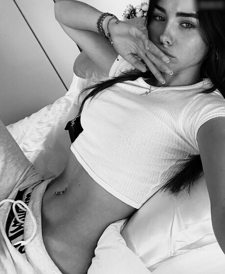 Foto di nudo di fuga di OnlyFans di Clarissa Bea
