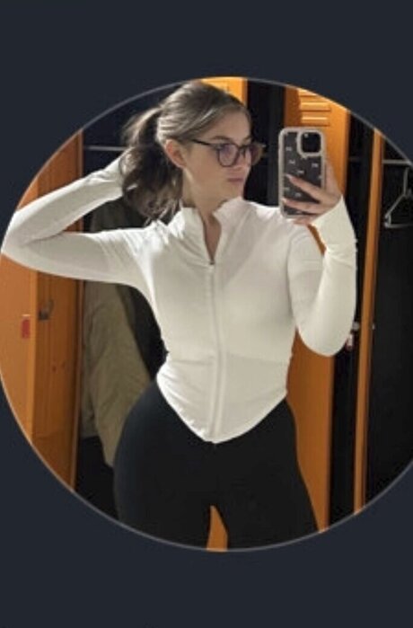 Foto di nudo di fuga di OnlyFans di Amelie Sophie