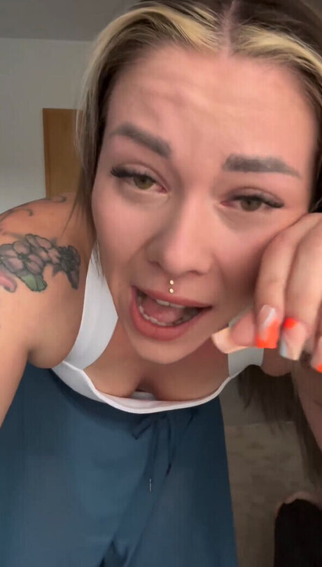 Foto di nudo di fuga di OnlyFans di Die Meedtis
