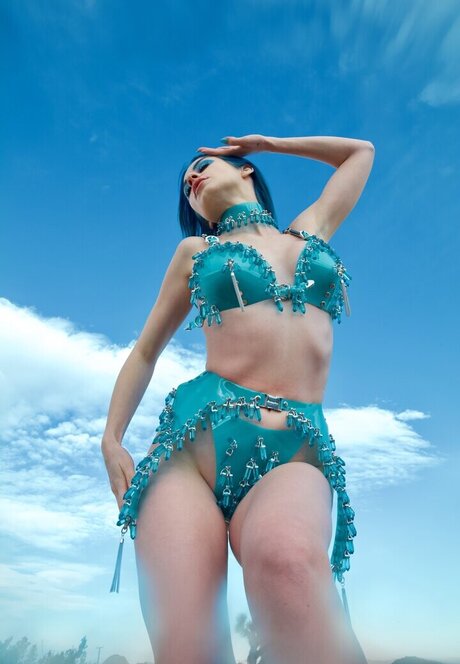 Jewelz Blu