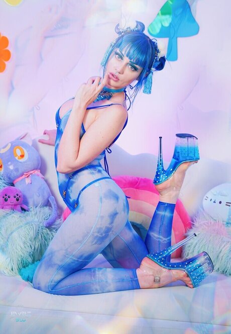 Jewelz Blu