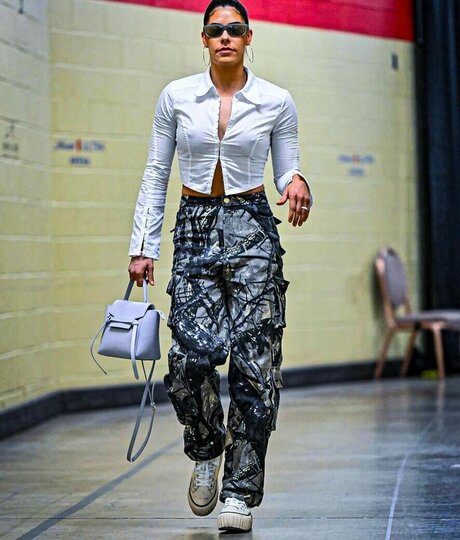 Kelsey Plum Wnba Star