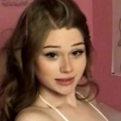 Foto di nudo di fuga di OnlyFans di Laylah Little