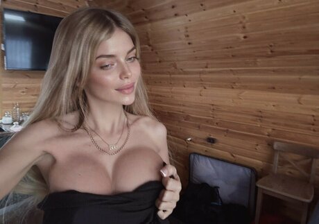 Foto di nudo di fuga di OnlyFans di Minilutcifer