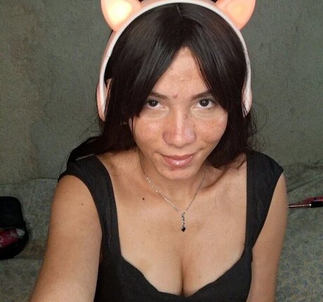 Foto di nudo di fuga di OnlyFans di Helenholtz