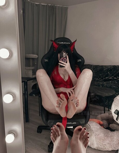 Foto di nudo di fuga di OnlyFans di Teyafeyt