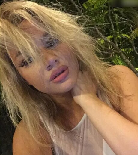 Shirin David