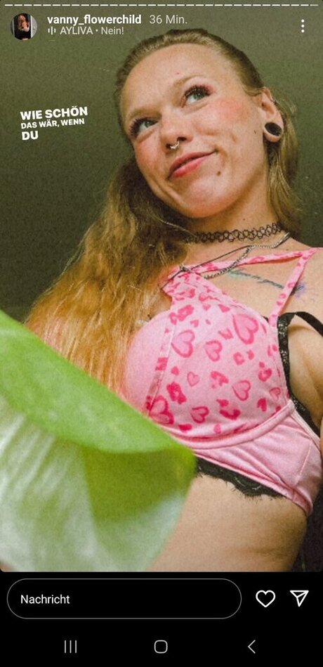 Vanny_flowerchild