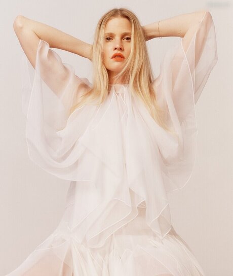 Lara Stone