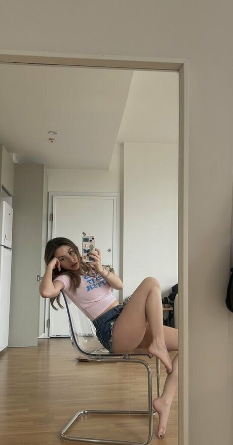 Foto di nudo di fuga di OnlyFans di Zeybik