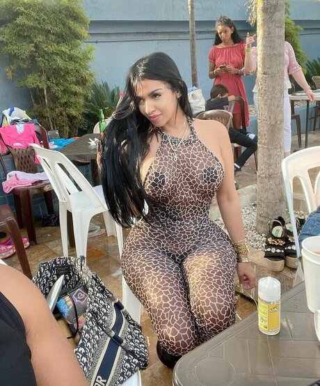 Foto di nudo di fuga di OnlyFans di Yinett Baez