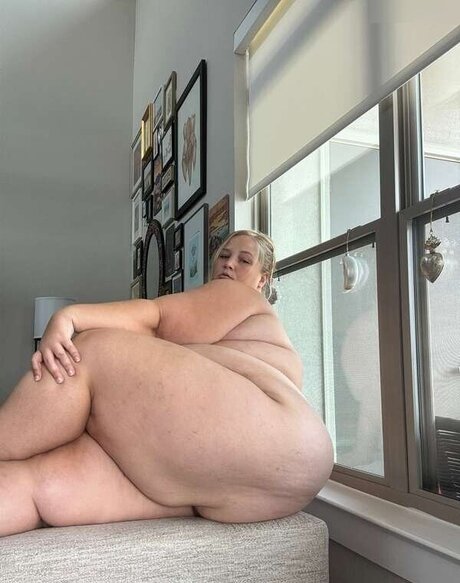 Emily Ceciliaxemily