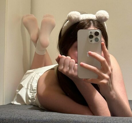 Foto di nudo di fuga di OnlyFans di Lolo4ka