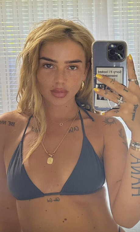 Loredana Zefi