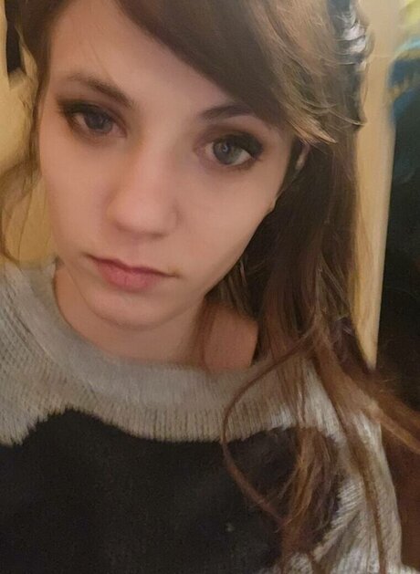 Foto di nudo di fuga di OnlyFans di Ariel Harris