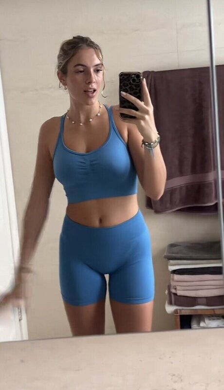 Mara Hlbach