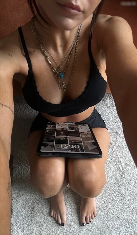 Merve Zkan