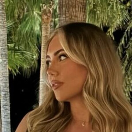 Foto di nudo di fuga di OnlyFans di Ellie Williamson