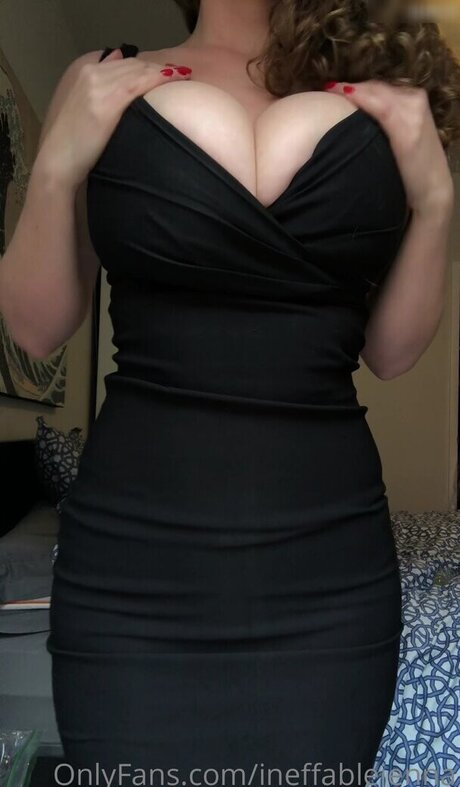 Foto di nudo di fuga di OnlyFans di Ineffable Jenna