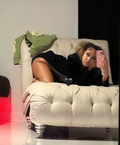 Foto di nudo di fuga di OnlyFans di Msdifferentt20