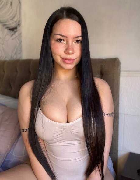 Foto di nudo di fuga di OnlyFans di Lalitababy