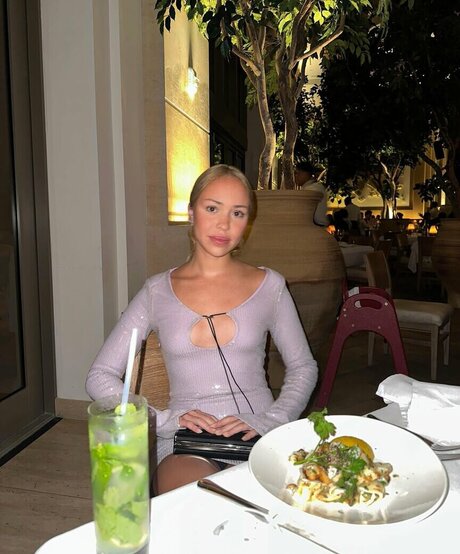 Foto di nudo di fuga di OnlyFans di Agnessa Kosogon