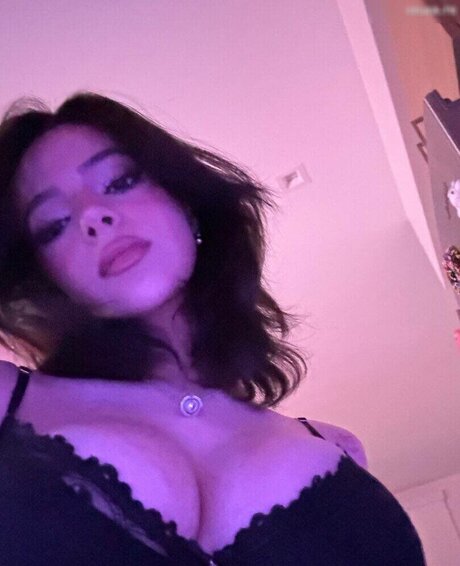Foto di nudo di fuga di OnlyFans di Pami Baby