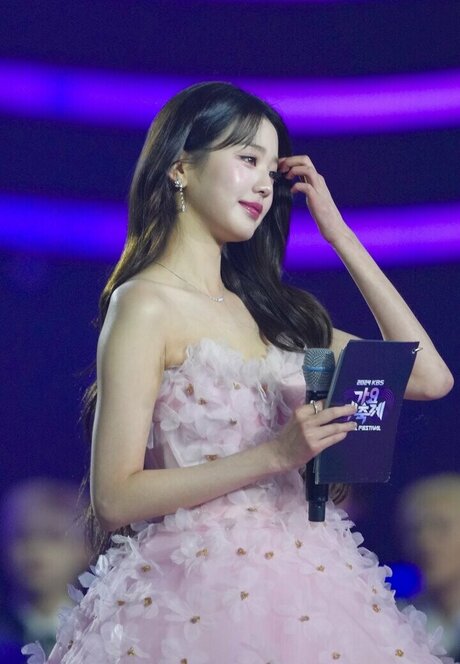 Foto di nudo di fuga di OnlyFans di Jang Wonyoung