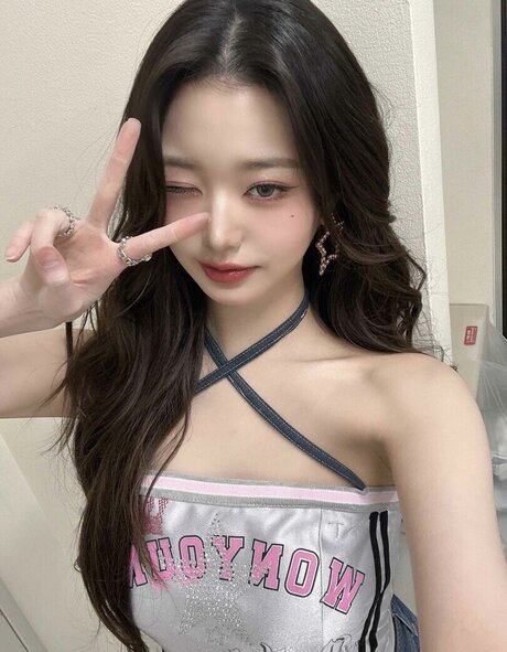Jang Wonyoung