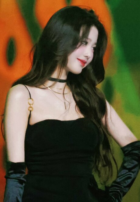 Foto di nudo di fuga di OnlyFans di Jang Wonyoung
