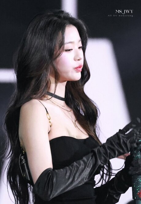 Jang Wonyoung