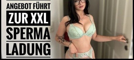 Foto di nudo di fuga di OnlyFans di Roxi Black