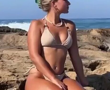 Foto di nudo di fuga di OnlyFans di Alina Wachinger