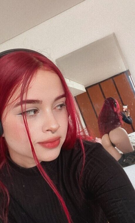 Roxxymora