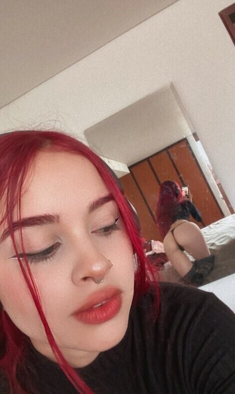 Roxxymora